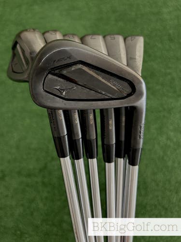 Mizuno JPX 925 Black Forged Iron Set 4-P / KBS $-Taper 130 Extra Stiff