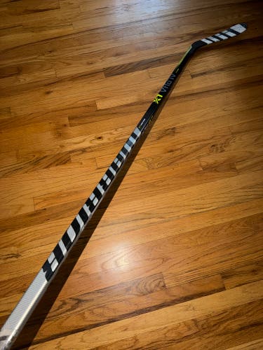 Senior Warrior Alpha LX Pro Hockey Stick Right Handed 85 Flex Pro Stock (Used)