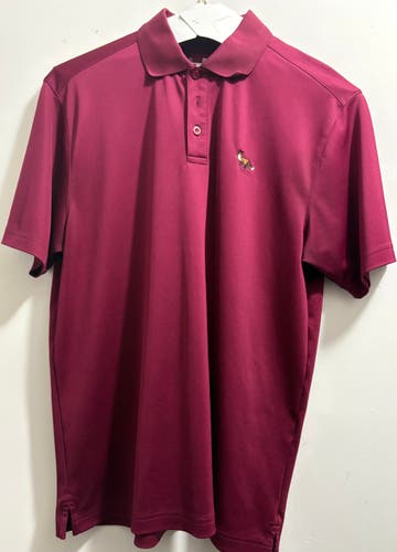 Under Armour Golf Polo Medium Heat Gear Loose Fit - Dark Red/Maroon W/ Logo (Used)