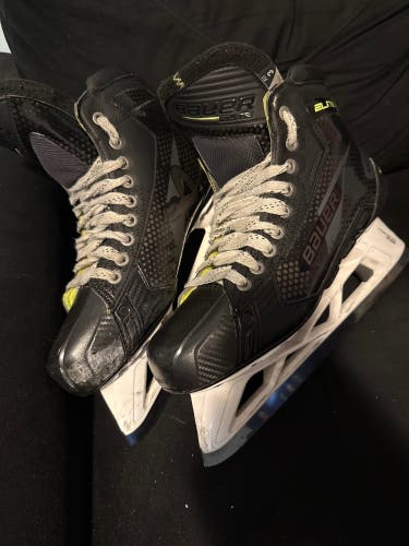 2024 Bauer Elite Hockey Goalie Skates Wide Width 10 (Used)