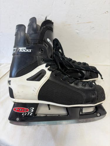 Black CCM Tacks 252 Hockey Skates Regular Width 10 (Used)