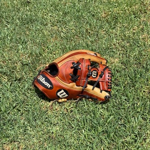 Wilson A2K 1787 RHT Infield Baseball Glove 11.75" (Used)