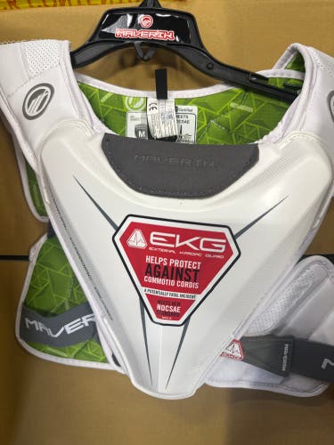Medium Adult Maverik M5 Speed Pads (New)