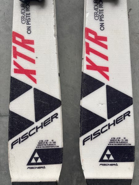 Fischer Progressor XTR 150 cm Skis With Fischer RS 10 Bindings