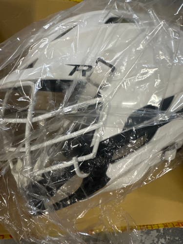 Cascade R Helmet (New)