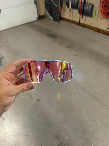 Pink Unisex Adult One Size Fits All Sunglasses (Used)