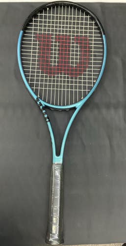 Wilson Ultra Pro 16x19 V4 Tennis Racket Grip Size 4 1/4