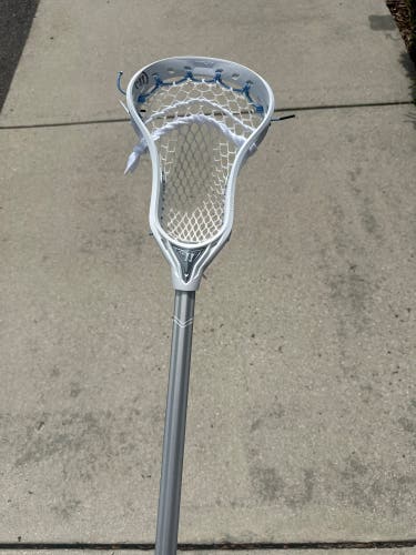 Warrior Burn 2 Head strung True Mesh Kryptolite shaft (New)