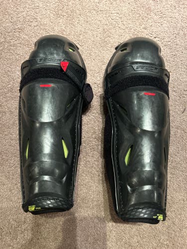 Junior Bauer Vapor 3X Pro 12" Shin Pads (Used)