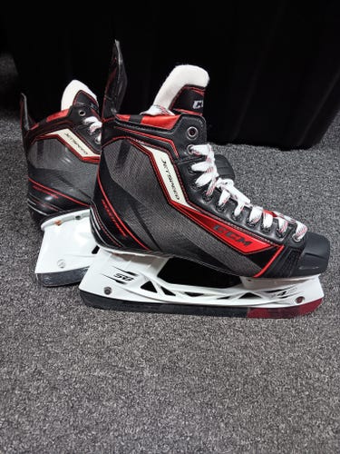 CCM JetSpeed Hockey Skates Regular Width 10.5 (New)