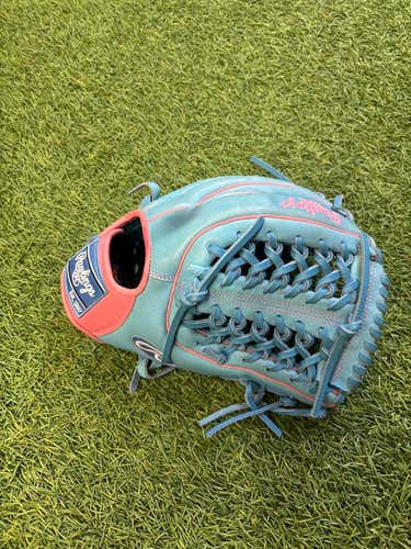 Outfield RH Rawlings Heart of the Hide Baseball Glove 12.75" (Used)