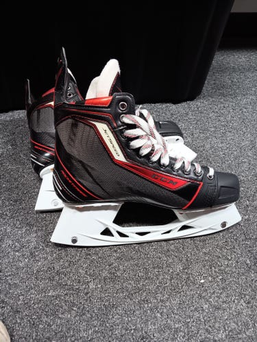 CCM JetSpeed Hockey Skates Regular Width 9.5 (New)