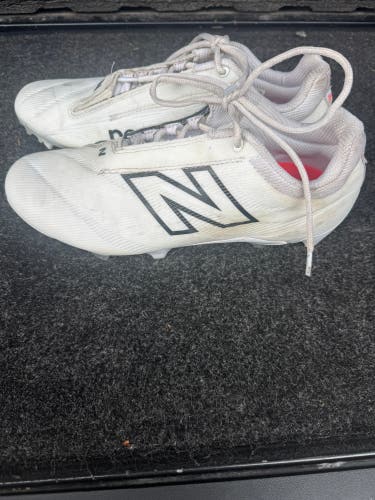White Men's Size M 9.0 (W 10.0) Adult New Balance Burn X4 Molded Cleats (Used)