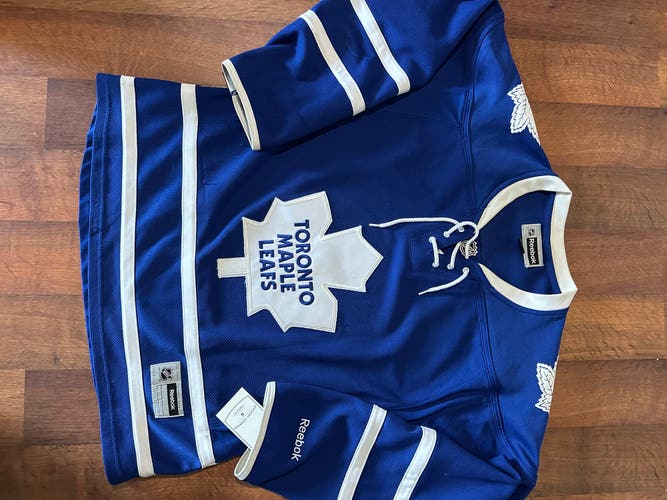 NWT Toronto Maple Leafs Reebok Home Jersey XL