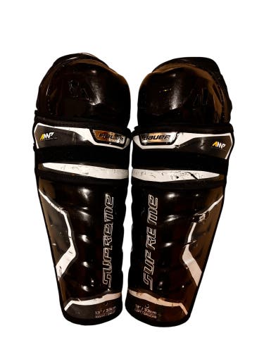 Intermediate Bauer Supreme 2S Pro 13" Shin Pads (Used)