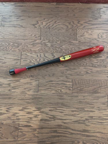 33.25”/ 30.5 oz. (-2.75) Birdman CD3 Juiced Pro Birch Wood Bat