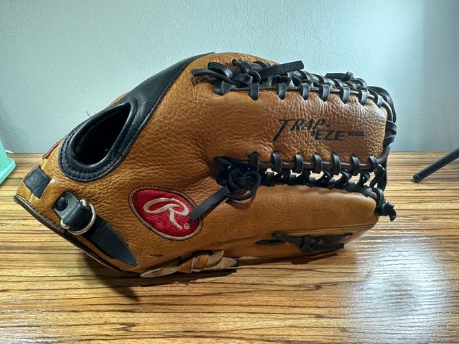 Rawlings Gold Glove RH Baseball Glove 12.75" (Used)