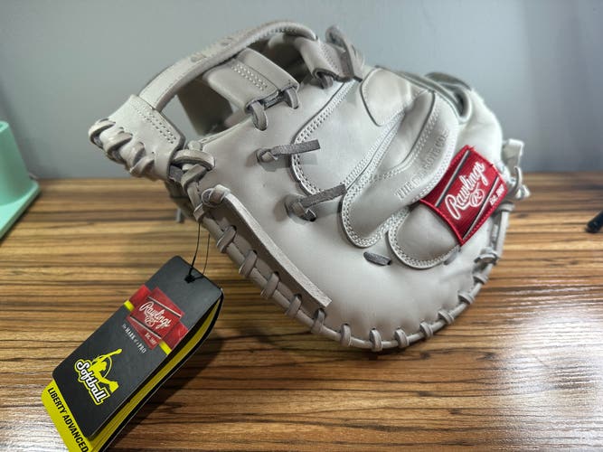 Rawlings Liberty Advanced RH Catcher's Softball Glove 34" (New)