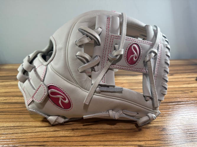 Rawlings Liberty Advanced RH Softball Glove 11.75" (New)