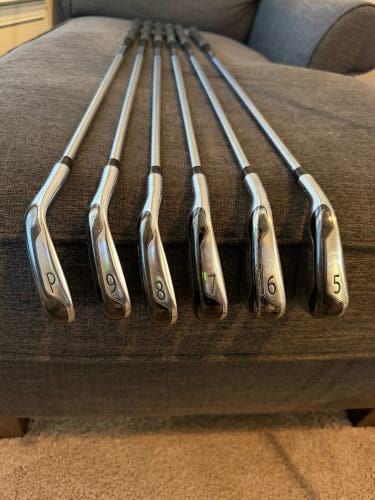 Men's 2016 Titleist 716 T-MB Left Hand Iron Set Stiff Flex 35" (Used)
