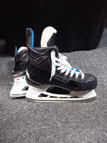 Bauer Nexus 8000 Hockey Skates Regular Width 8 (New)
