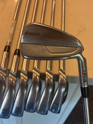 Men's 2022 Ping i525 Right Handed Iron Set Stiff Flex (Used)