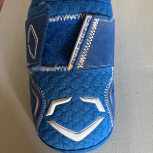 Blue Junior EvoShield Elbow Guard Elbow Protection (Used)