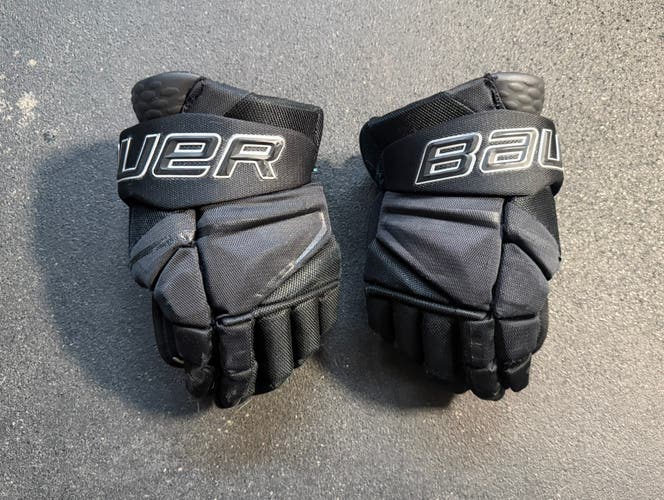 Bauer Vapor Hyperlite Gloves 13" Black