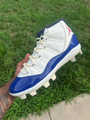 Blue Men's Size M 12.0 (W 13.0) Adult Air Jordan Molded Cleats Cleats (New)