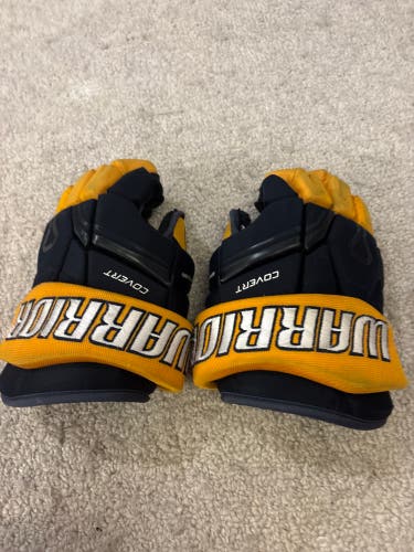 Warrior Covert QRE30 Gloves 14" (Used)
