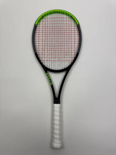 Wilson Blade 98 16x19 V7, 4 1/4 Excellent 9.5/10