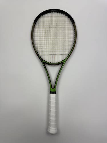 Wilson Blade V8 16x19, 4 1/2 Good Condition
