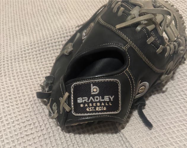 Next Play RH First Base Baseball Glove 12" (Used)