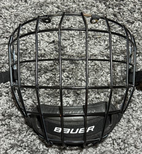 Small Bauer Profile II Facemask Full Cage (Used)