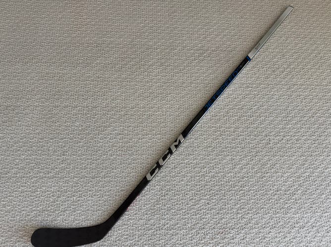 Senior CCM JetSpeed FT6 Pro Right Handed Hockey Stick P14 75 Flex Pro Stock pm9
