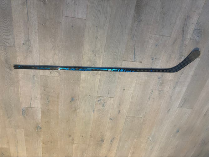 Senior Bauer Pulse Left Hand Hockey Stick P92 77 Flex Pro Stock (New)