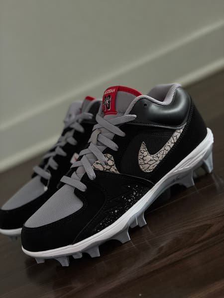 Nike Jordan Stadium 90 Low TD Black Cement Cleats men display picture 1