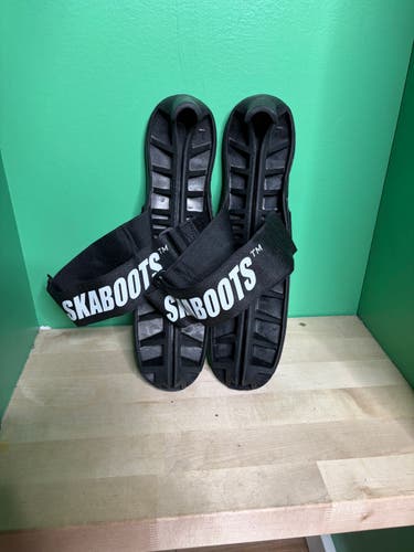 (New) SKABOOTS Skate Guards Large