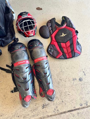 All Star System 7 Catcher's Set (Used)