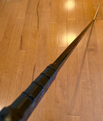 Hockey Shaft with CCM Ultimate RH ABS Blade (Used)