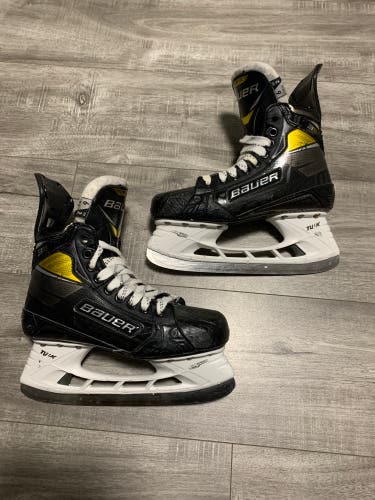 Bauer Supreme 3S Pro Hockey Skates Regular Width Size 6 (Used)