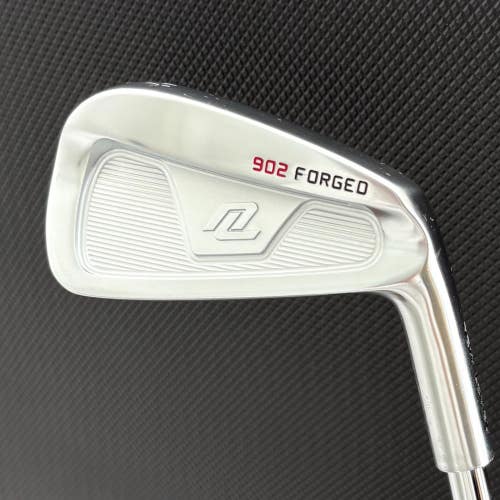 NEW LEVEL 902 FORGED 4 IRON (HEAD ONLY)