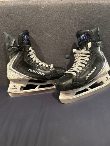 Black/White 2025 Bauer Vapor Flylite Hockey Skates 9 (Used)