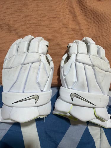 Nike Vapor Pro Lacrosse Gloves (Used)