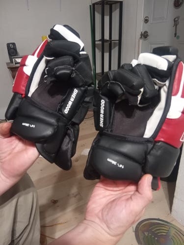 Sher-Wood Nexon N8 Gloves 14" Pro Stock (New)