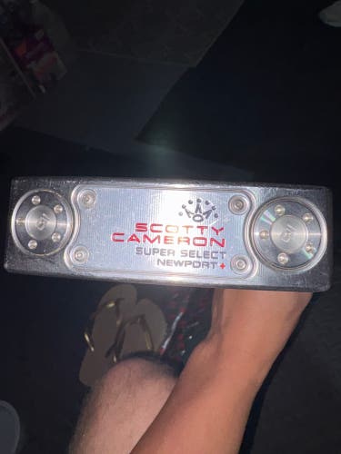 2023 Scotty Cameron Super Select Newport Plus Blade Right Handed Putter 35" (Used)