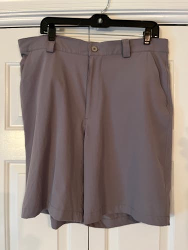 Men's Under Armour flat front golf shorts, 36W - LNC
