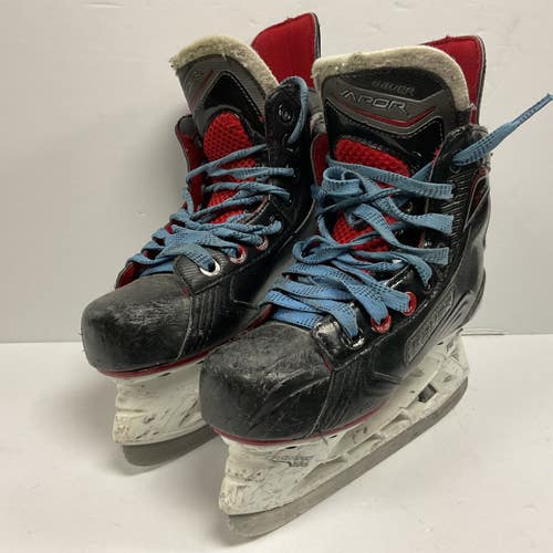 Used Bauer VAPOR X500 Junior Hockey Skate Junior 01.5 11855-S000207458