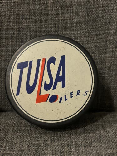 Tulsa Oilers Central Hockey League Vintage Hockey Puck CHL