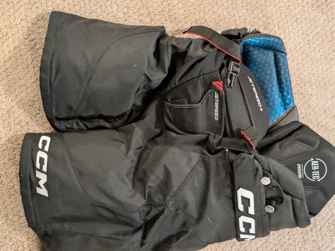 Men's Senior Small CCM JetSpeed + Hockey Pants (Used)